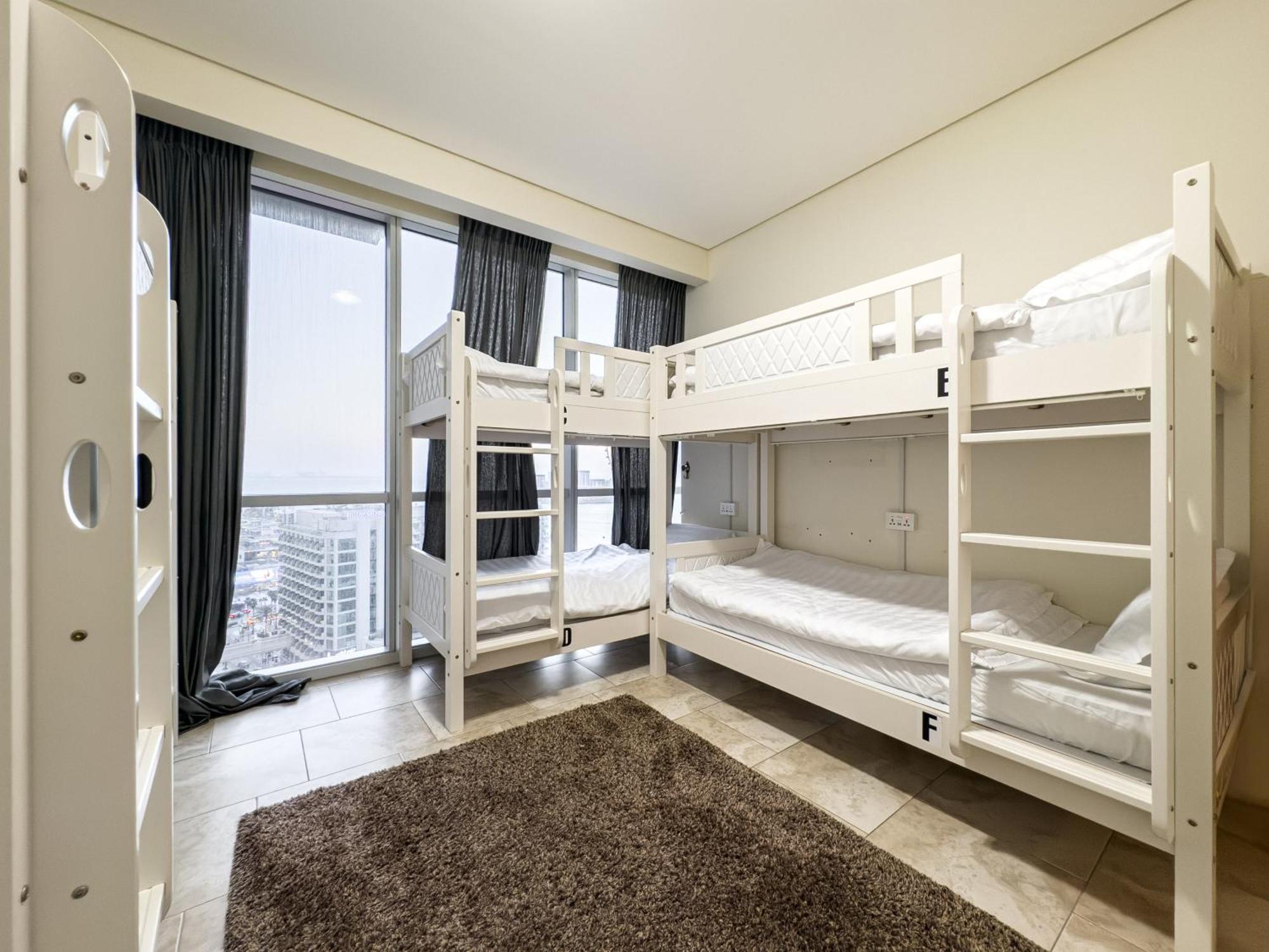 Ar Holiday Home Jbr Dubai Exterior photo